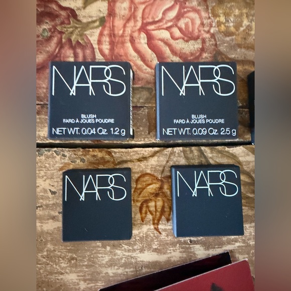 🦋NARS Bundle - Picture 2 of 8